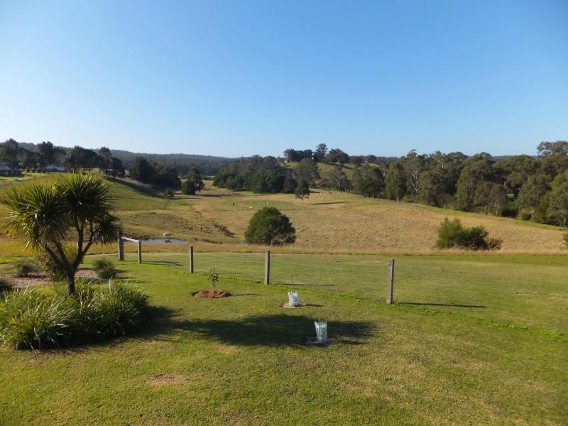 1035 Great Alpine Road, Sarsfield VIC 3875