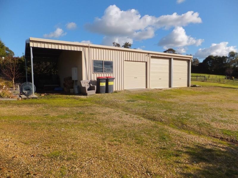 695 Bullumwaal Road, Bairnsdale VIC 3875