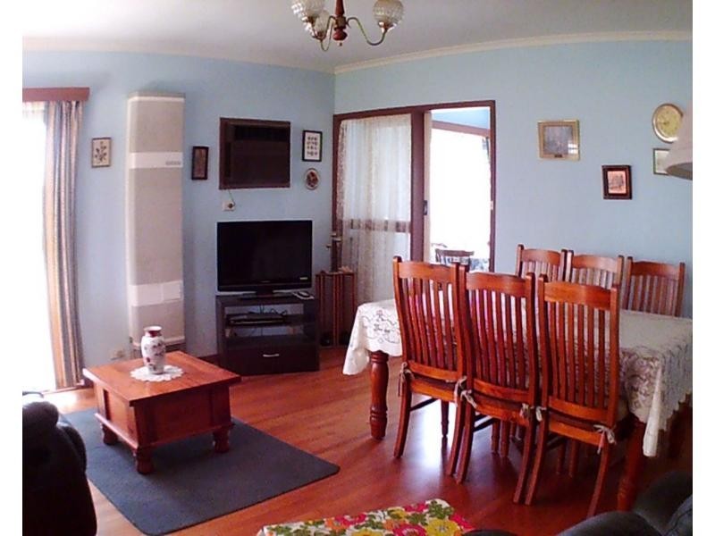 12 Hosie Street, Bairnsdale VIC 3875