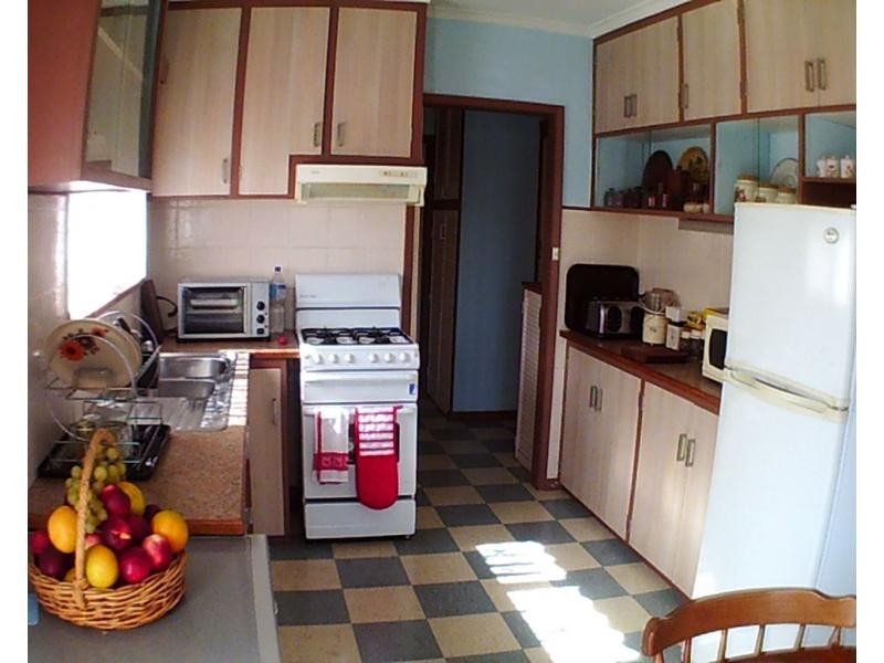 12 Hosie Street, Bairnsdale VIC 3875