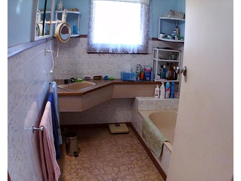 12 Hosie Street, Bairnsdale VIC 3875