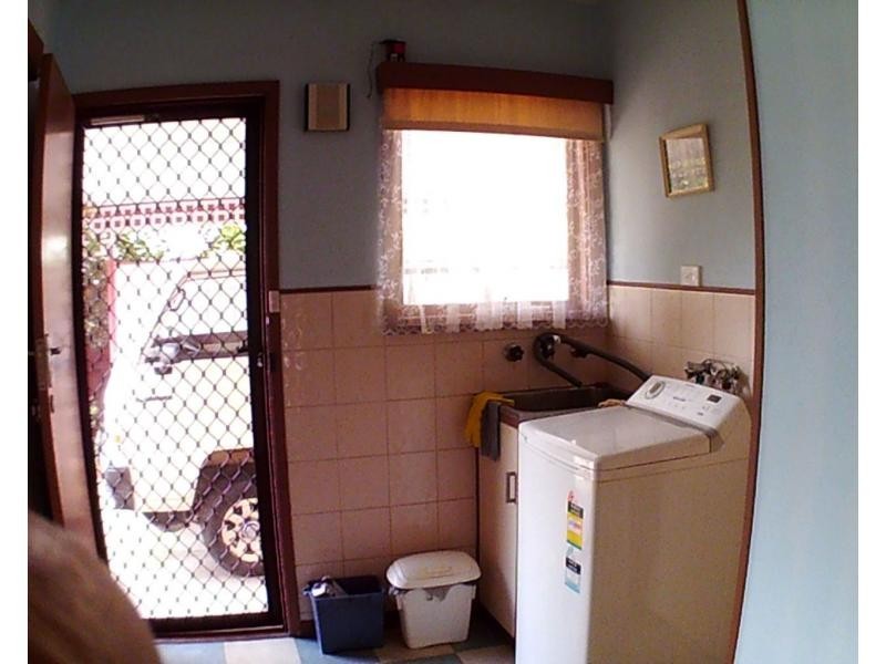 12 Hosie Street, Bairnsdale VIC 3875