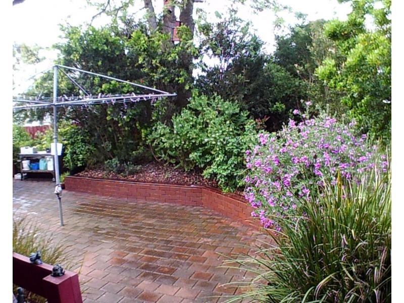 12 Hosie Street, Bairnsdale VIC 3875