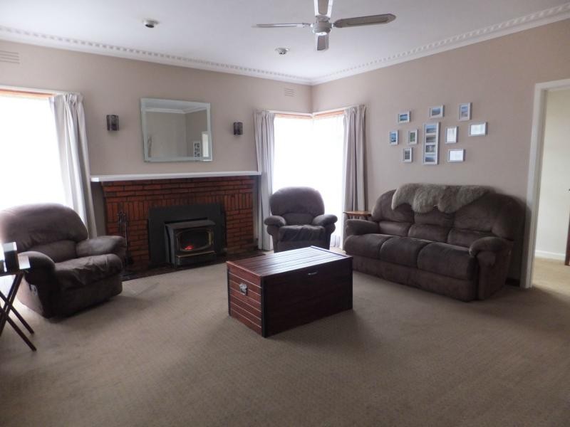 64 Drevermann Street, Bairnsdale VIC 3875