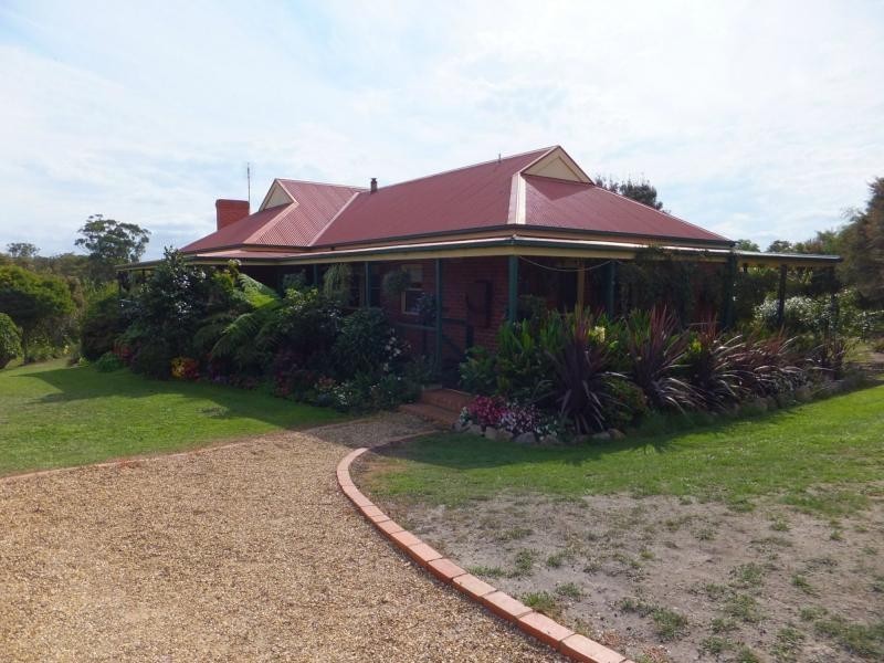 209 Cunningham Road, Swan Reach VIC 3903