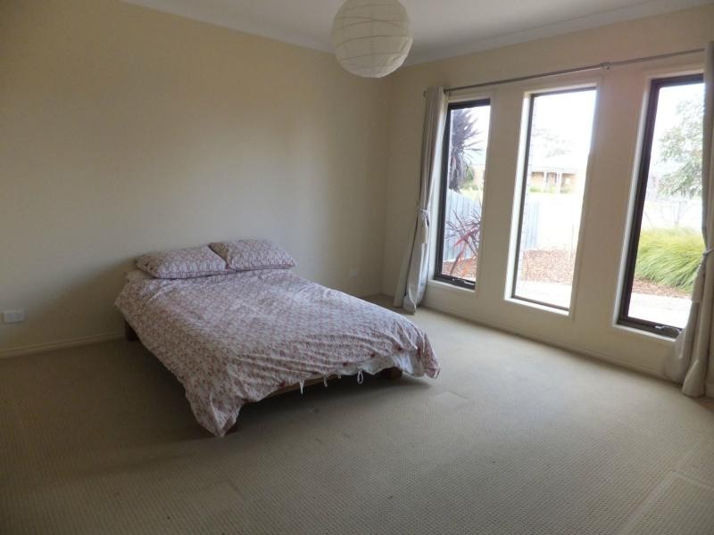 70 Flinns Road, Bairnsdale VIC 3875