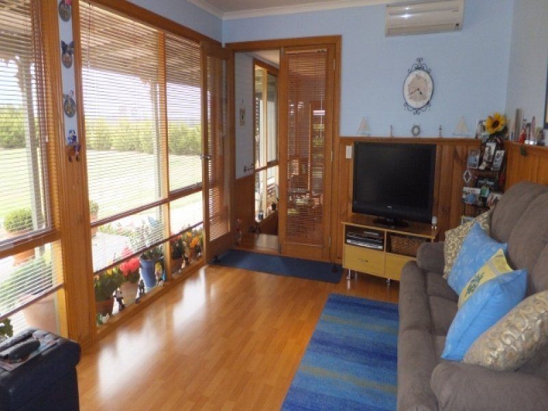 25 Birrells Road, Newlands Arm VIC 3875