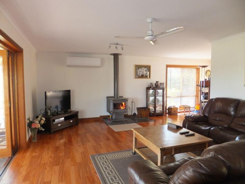 97 Waddells Road, Nicholson VIC 3882