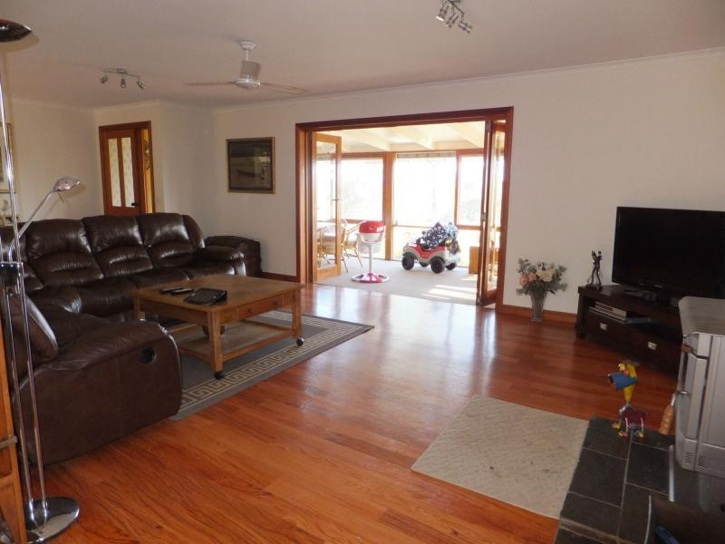 97 Waddells Road, Nicholson VIC 3882