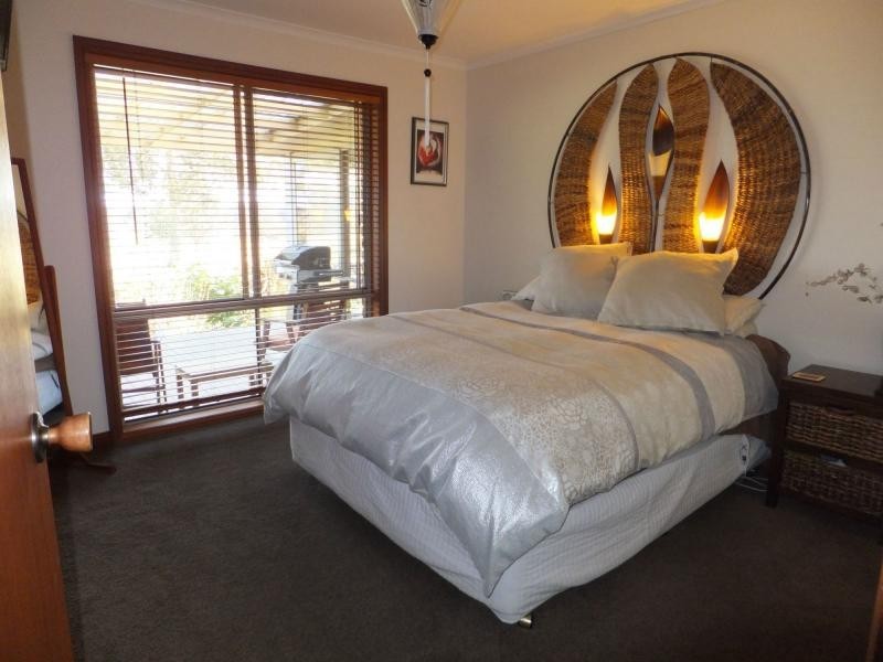97 Waddells Road, Nicholson VIC 3882