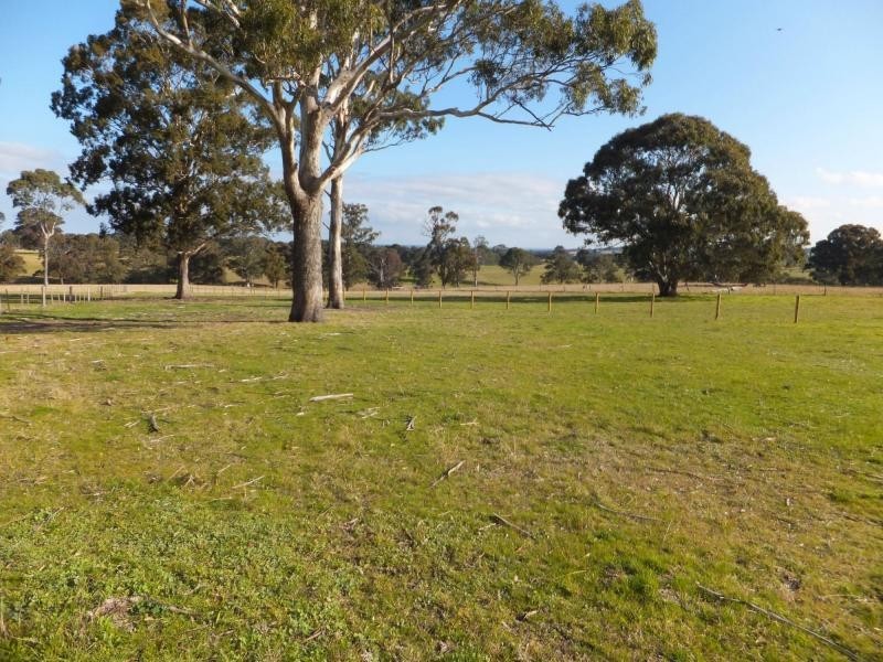 97 Waddells Road, Nicholson VIC 3882