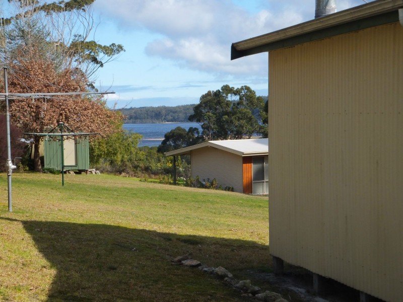 8 Morris Road, Tamboon VIC 3890