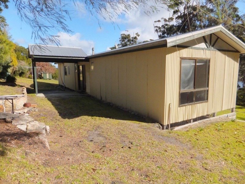 8 Morris Road, Tamboon VIC 3890