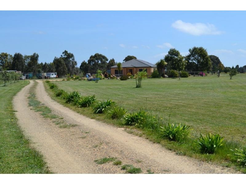 146 Centre Goon Nure Road, Bairnsdale VIC 3875