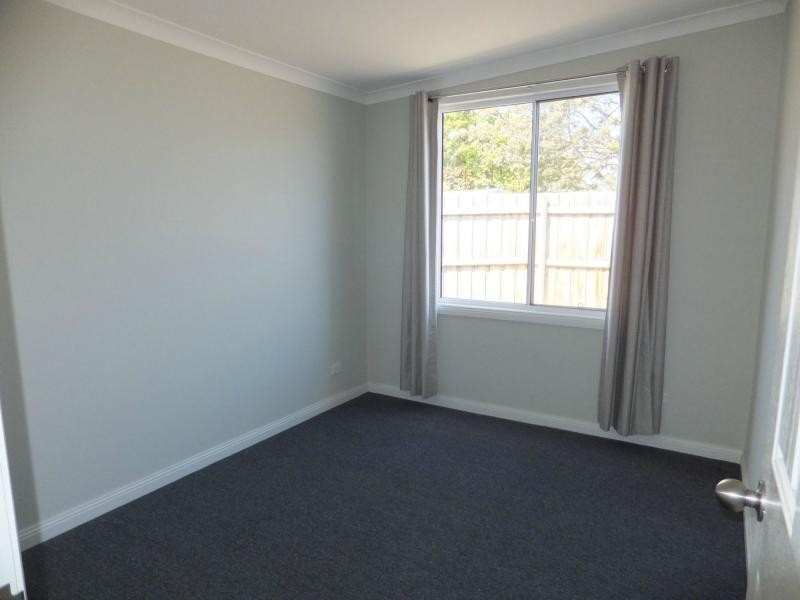 8 Charles Street, Bairnsdale VIC 3875