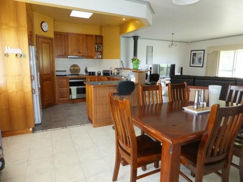 230 Clifton West Road, Bairnsdale VIC 3875