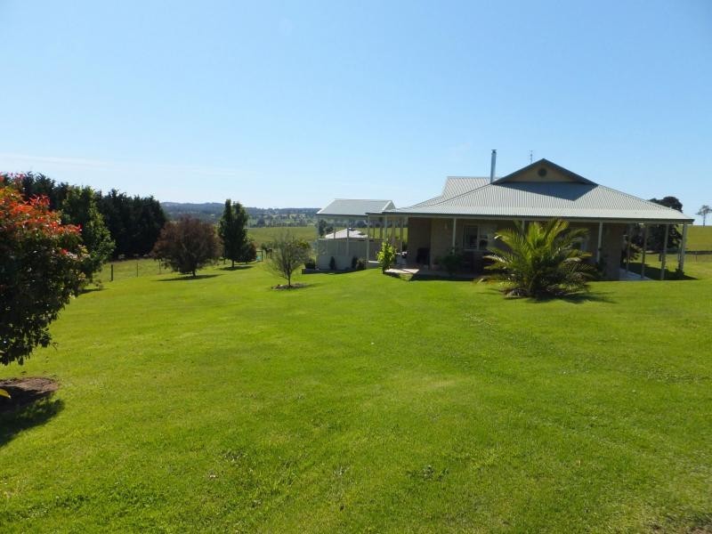 230 Clifton West Road, Bairnsdale VIC 3875