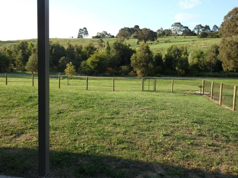 45 Lorimer Drive, Bairnsdale VIC 3875