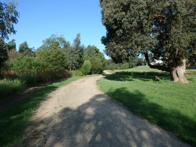 45 Lorimer Drive, Bairnsdale VIC 3875