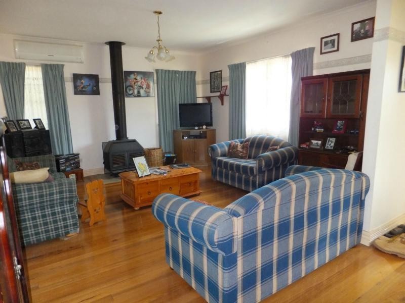 26 Maude Street, Bairnsdale VIC 3875