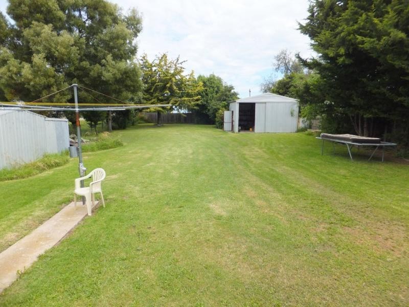 26 Maude Street, Bairnsdale VIC 3875