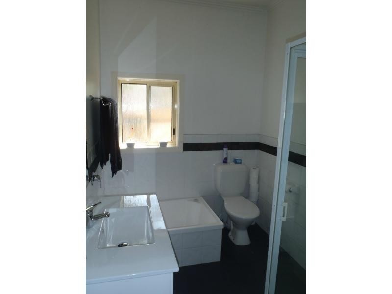 14 Moroney Street, Bairnsdale VIC 3875