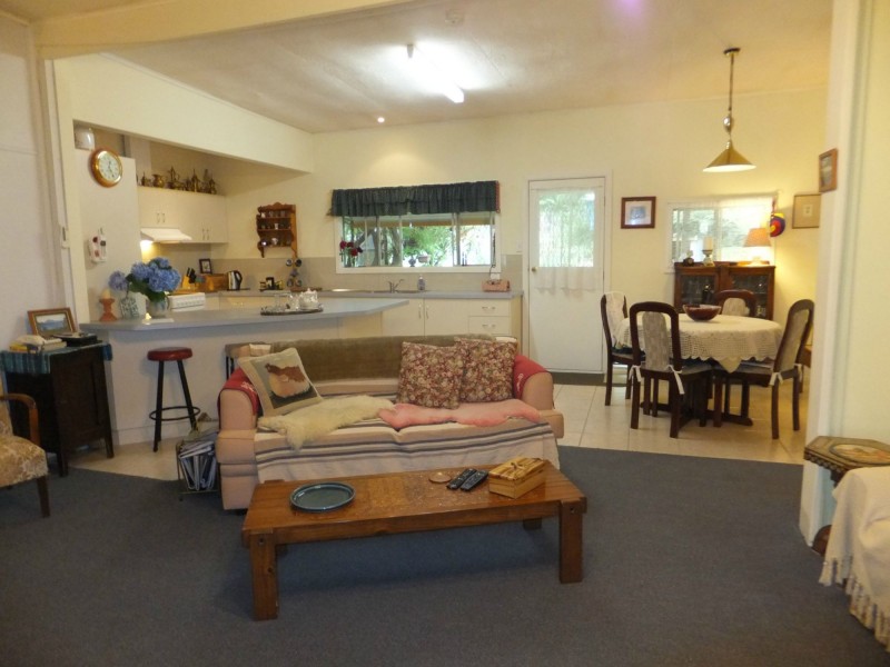 Manorina VIC 3889