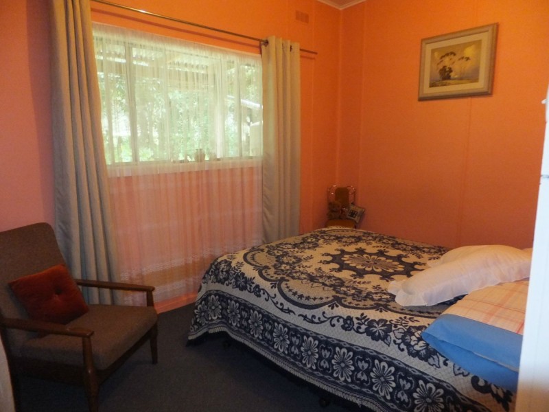 Manorina VIC 3889
