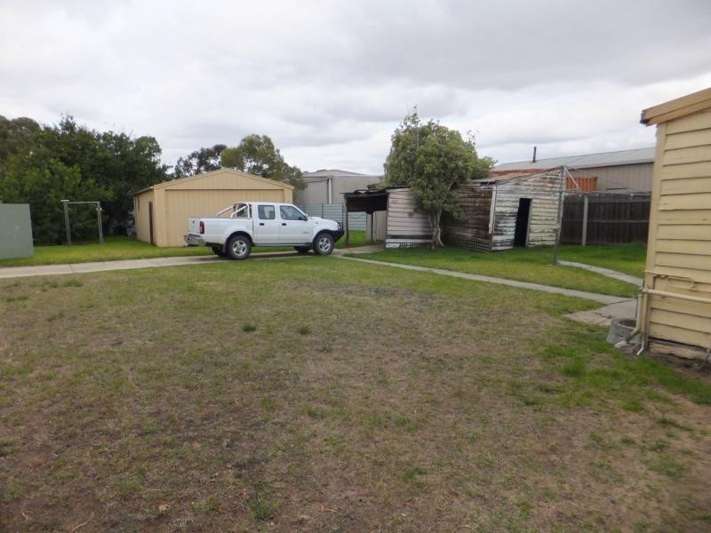 9 Payne Street, Bairnsdale VIC 3875