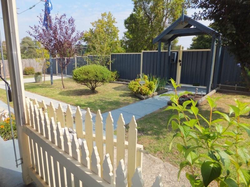 4 Tarra Street, Orbost VIC 3888