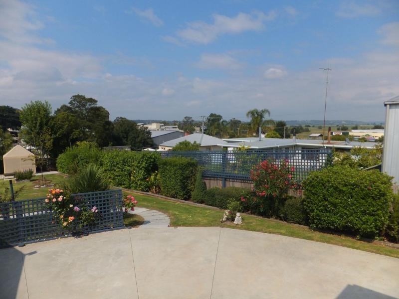 4 Tarra Street, Orbost VIC 3888