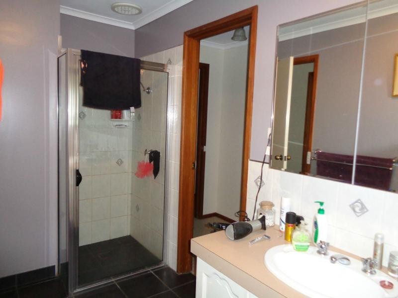 5 Bankin Court, Bairnsdale VIC 3875