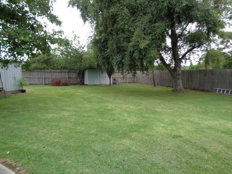 5 Bankin Court, Bairnsdale VIC 3875