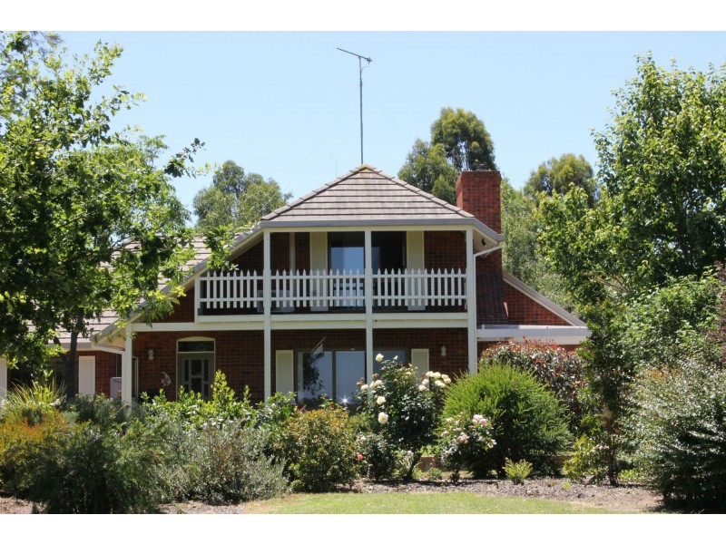 40 Glen Irvine Road, Nicholson VIC 3882