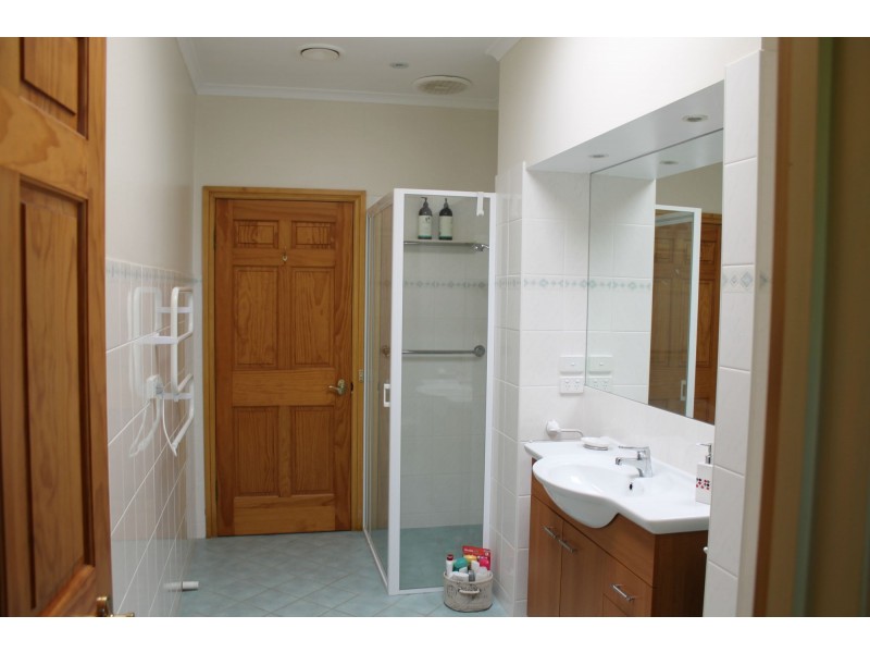 40 Glen Irvine Road, Nicholson VIC 3882