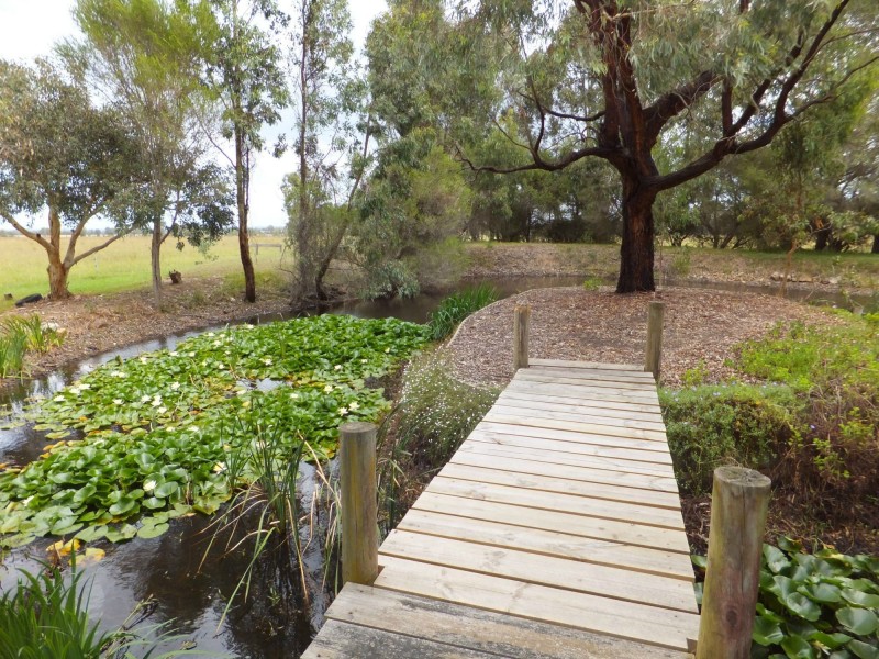 40 Glen Irvine Road, Nicholson VIC 3882