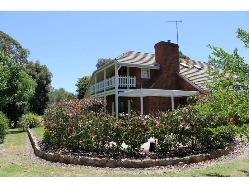 40 Glen Irvine Road, Nicholson VIC 3882