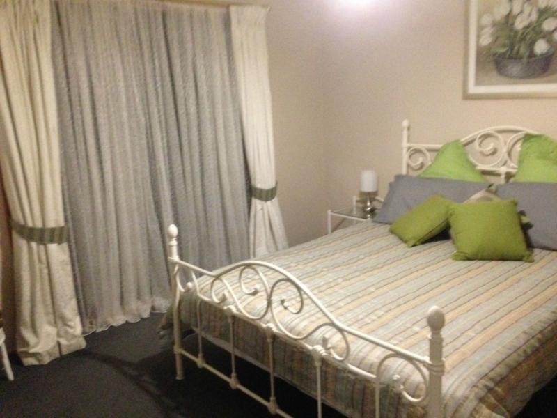 146 Thorpes Lane, Lakes Entrance VIC 3909