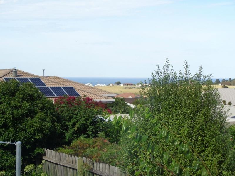 146 Thorpes Lane, Lakes Entrance VIC 3909