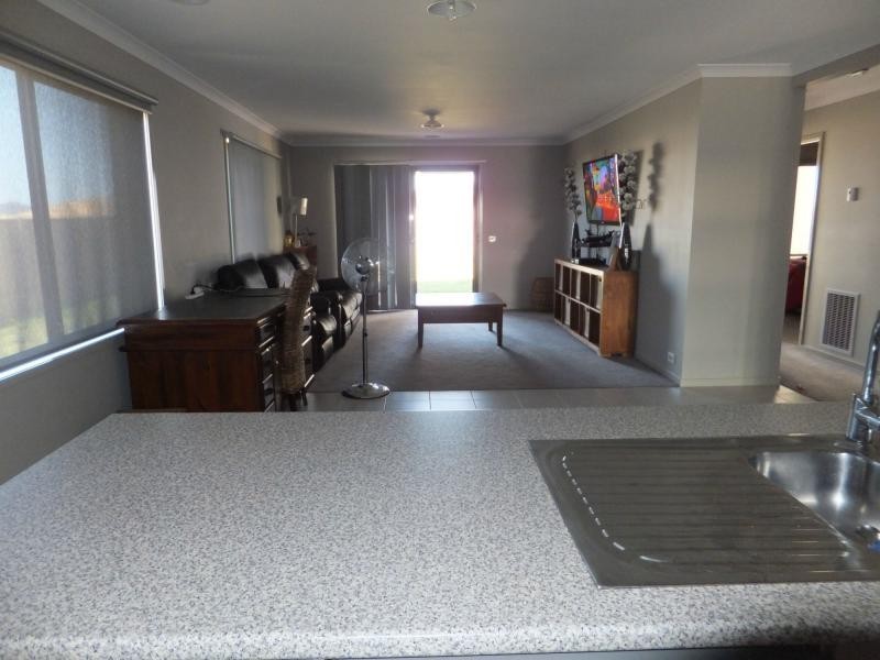 26 Shannon Boulevard, Bairnsdale VIC 3875