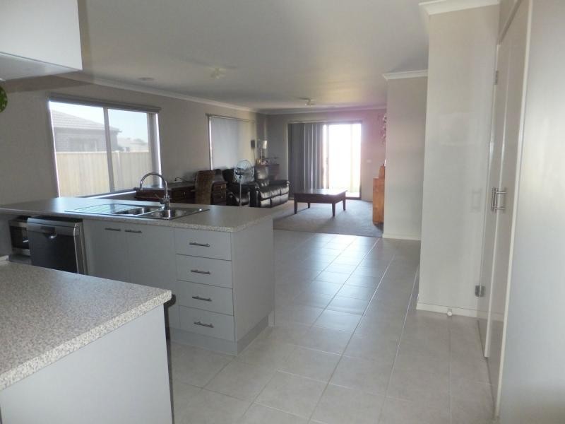 26 Shannon Boulevard, Bairnsdale VIC 3875