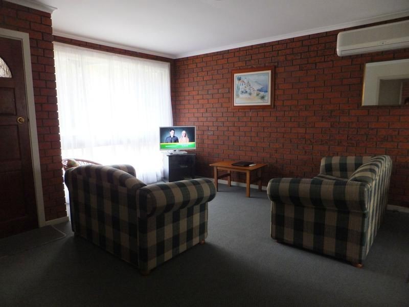 3/93 Lake Bunga Beach Road, Lakes Entrance VIC 3909