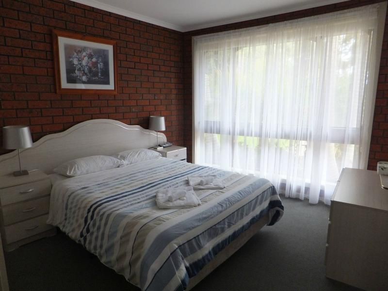 3/93 Lake Bunga Beach Road, Lakes Entrance VIC 3909