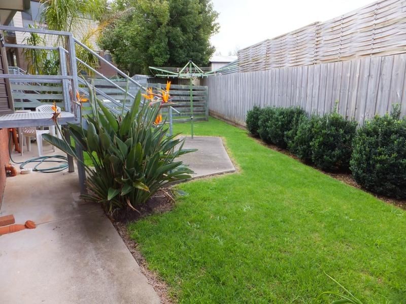 3/93 Lake Bunga Beach Road, Lakes Entrance VIC 3909