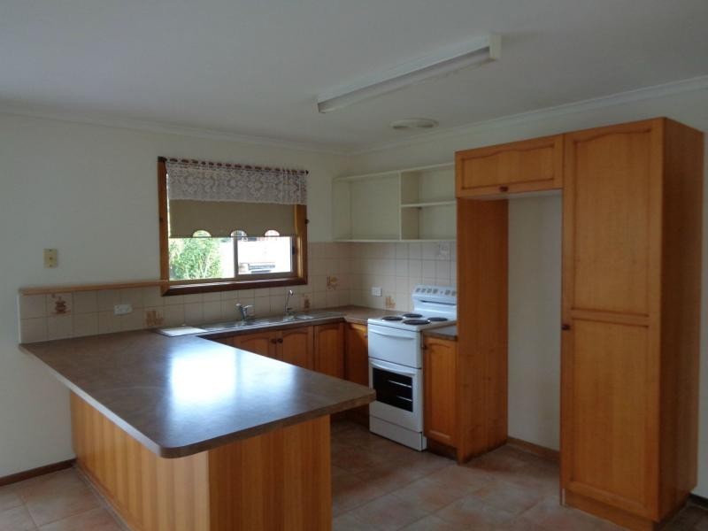 3 Charles Street, Bairnsdale VIC 3875