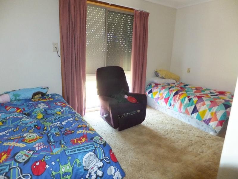 3 Charles Street, Bairnsdale VIC 3875