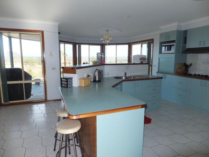 270 Great Alpine Road, Lucknow VIC 3875