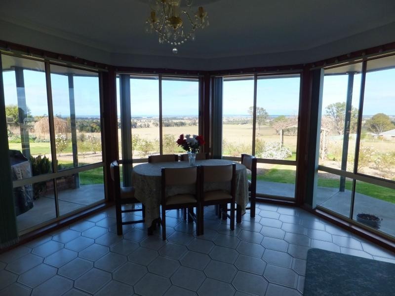 270 Great Alpine Road, Lucknow VIC 3875