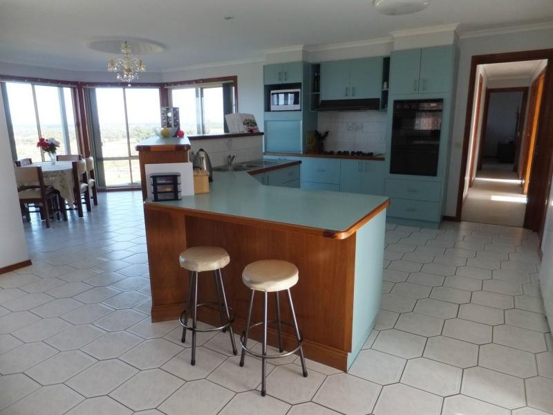 270 Great Alpine Road, Lucknow VIC 3875