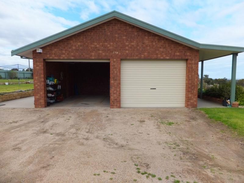 270 Great Alpine Road, Lucknow VIC 3875